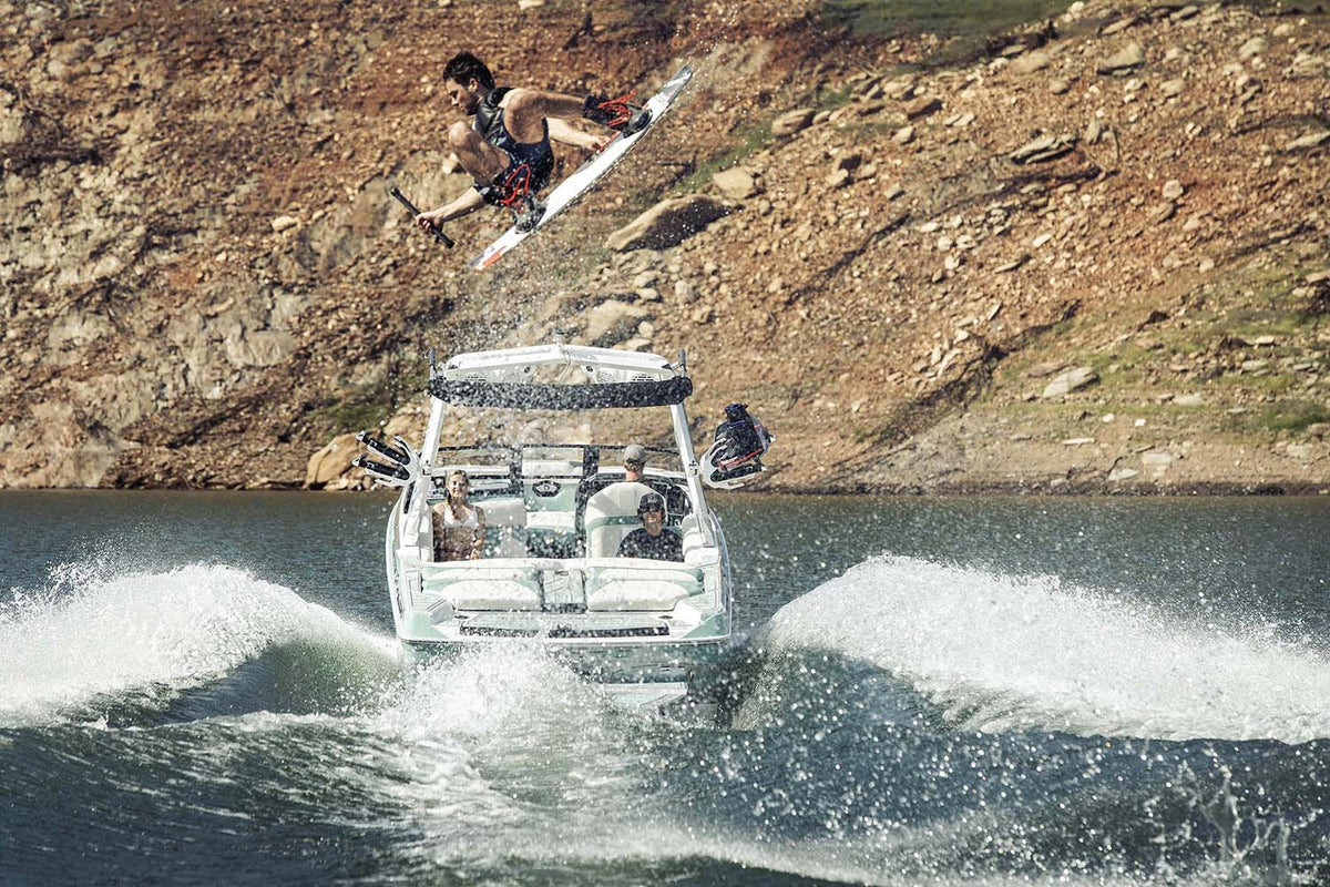 Centurion Boats Wakeboard Wake BoardCo Boats