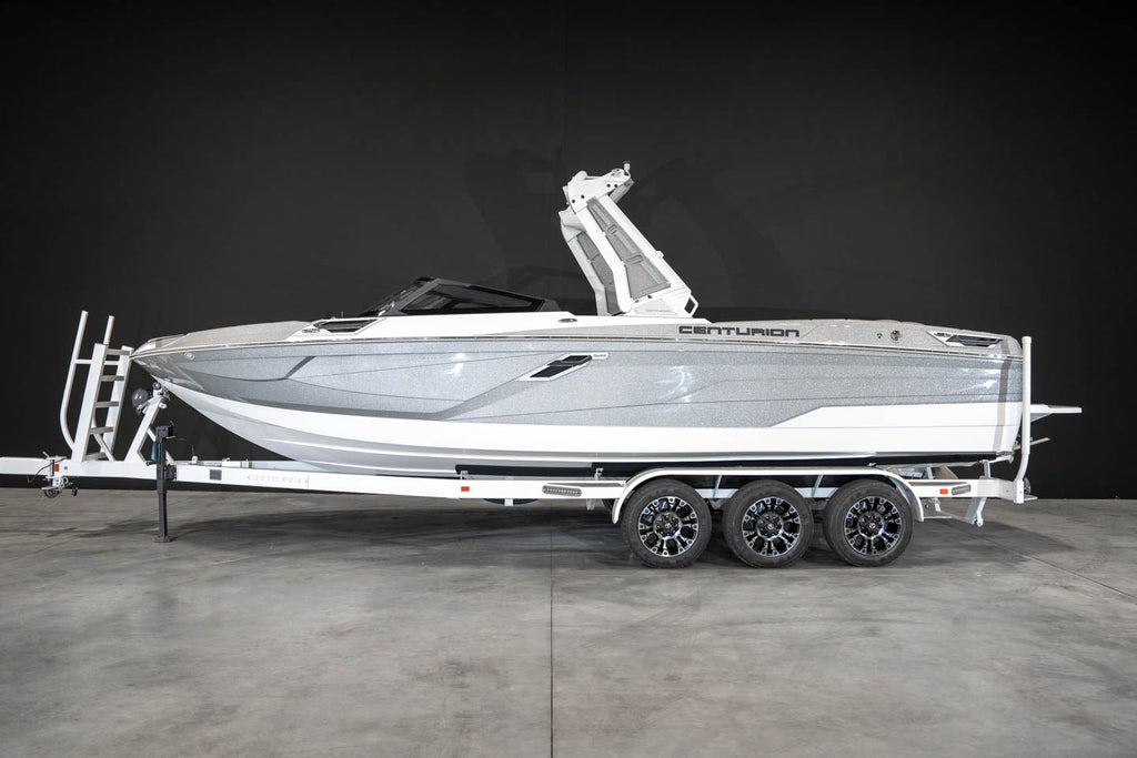 2023 Centurion Ri265 Silver Flake / White - BoardCo Boats