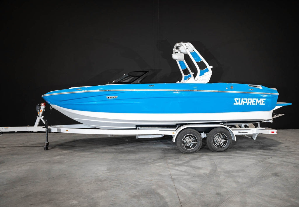 2023 Supreme S220 Electric Blue / White With Price - BoardCo Boats