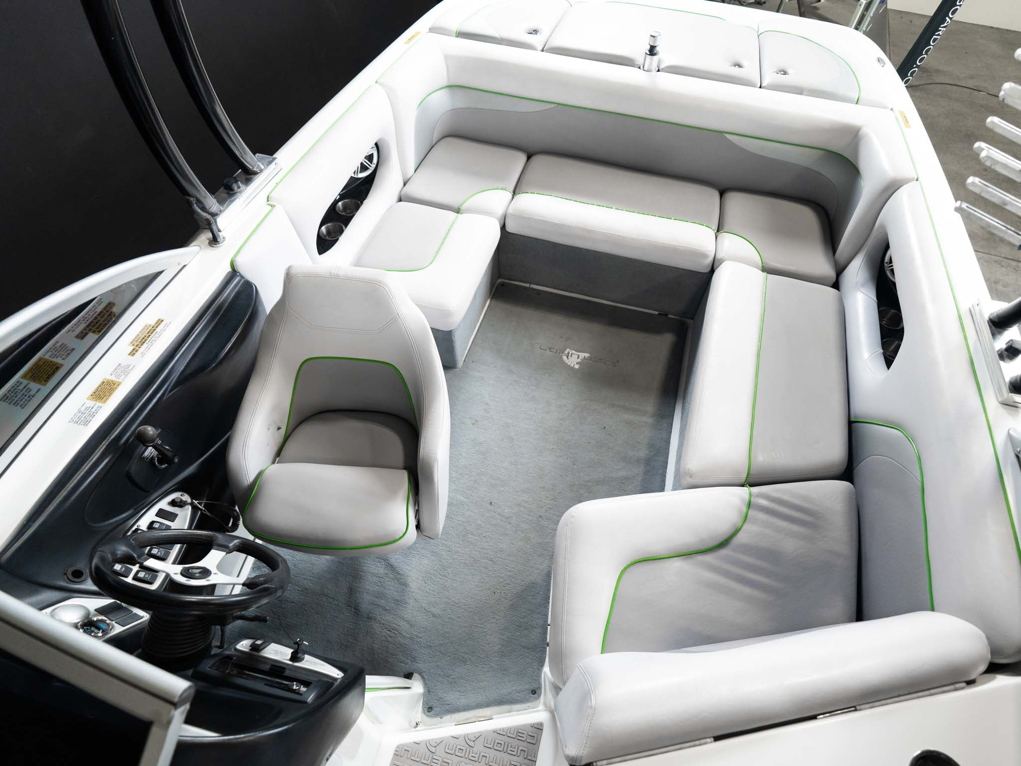 2009 Centurion Air Warrior Falcon V - Green / Black - BoardCo Boats