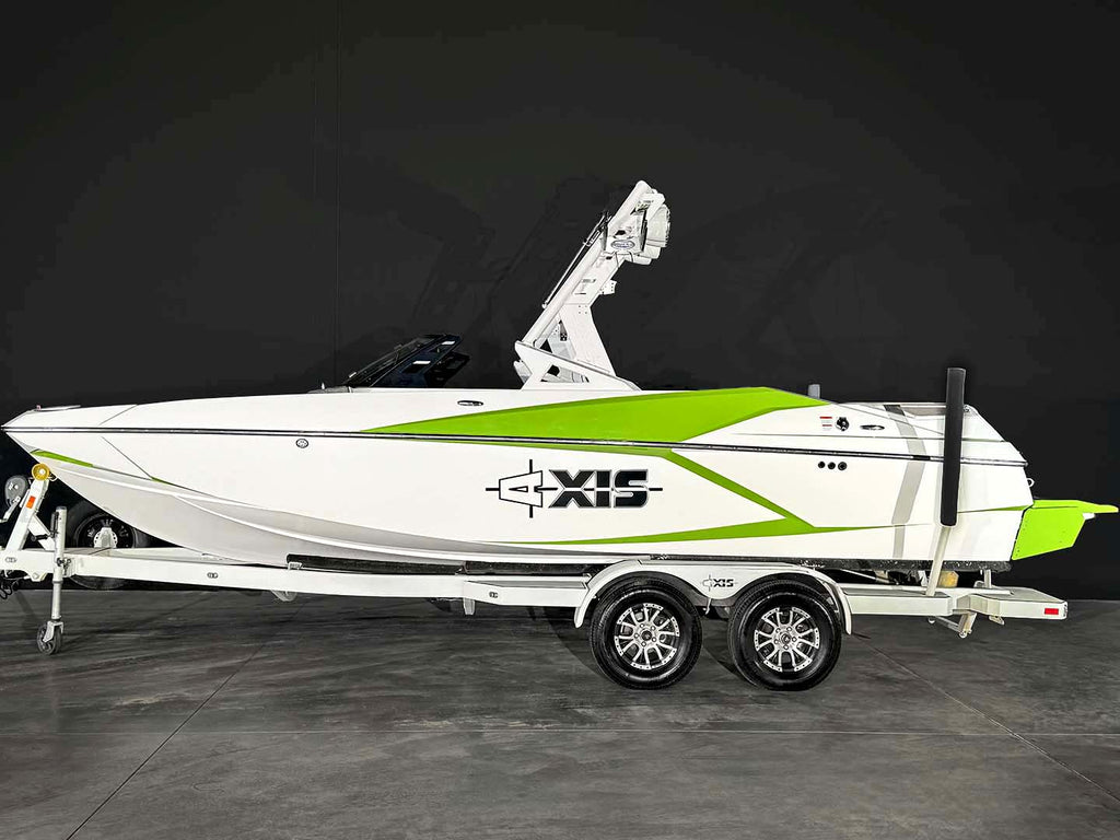 2017 Axis A22 - White / Green - BoardCo Boats