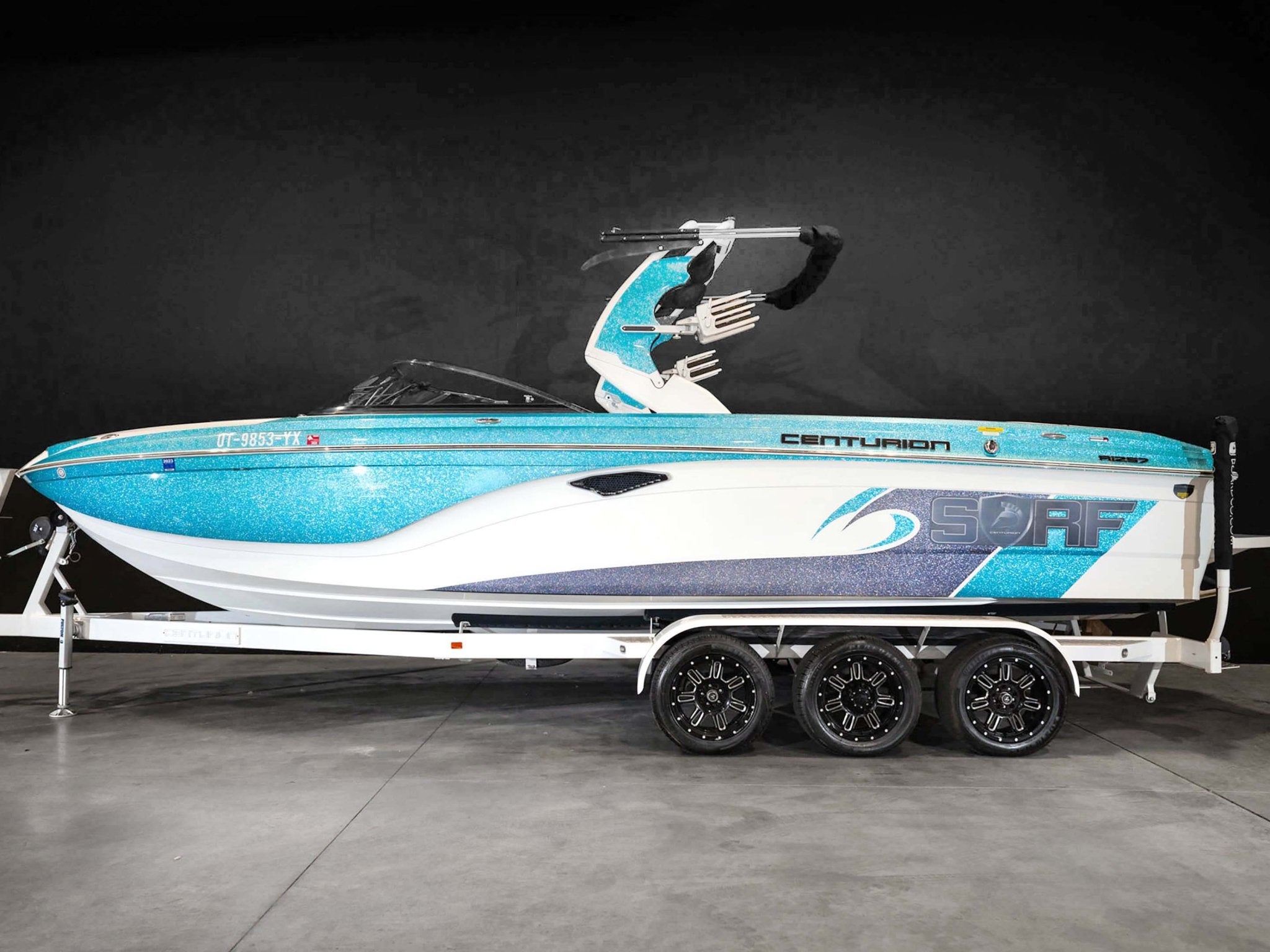 2017 Centurion Ri257 - Sky Blue Flake / Gunmetal Flake / White Frost - BoardCo Boats