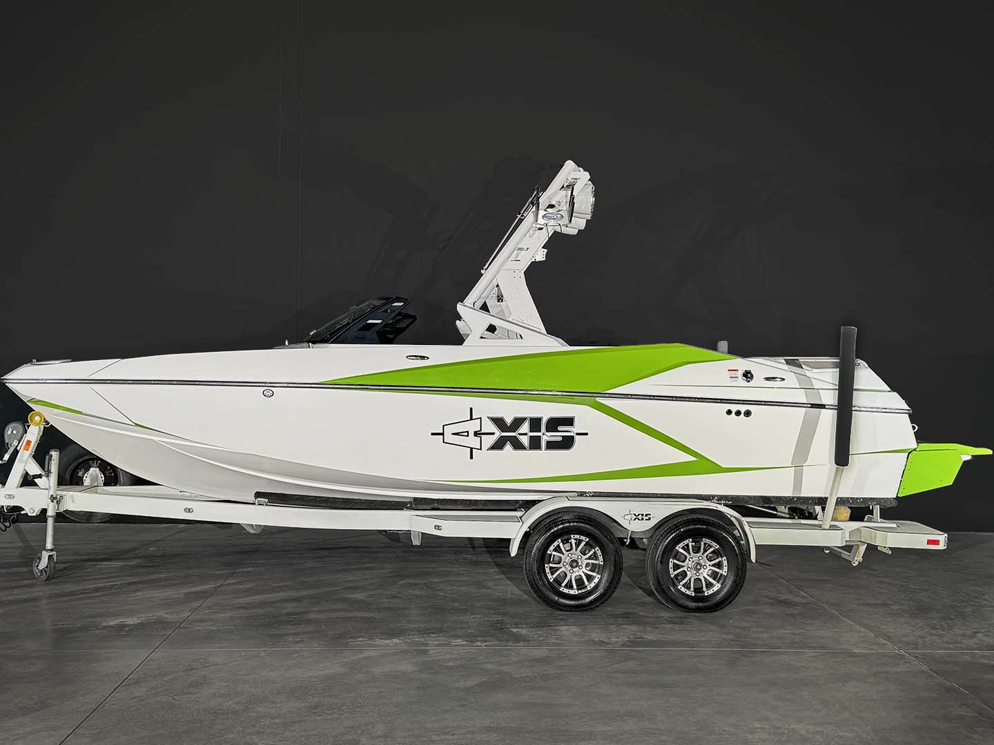 2018 Axis A22 - Green / White - BoardCo Boats