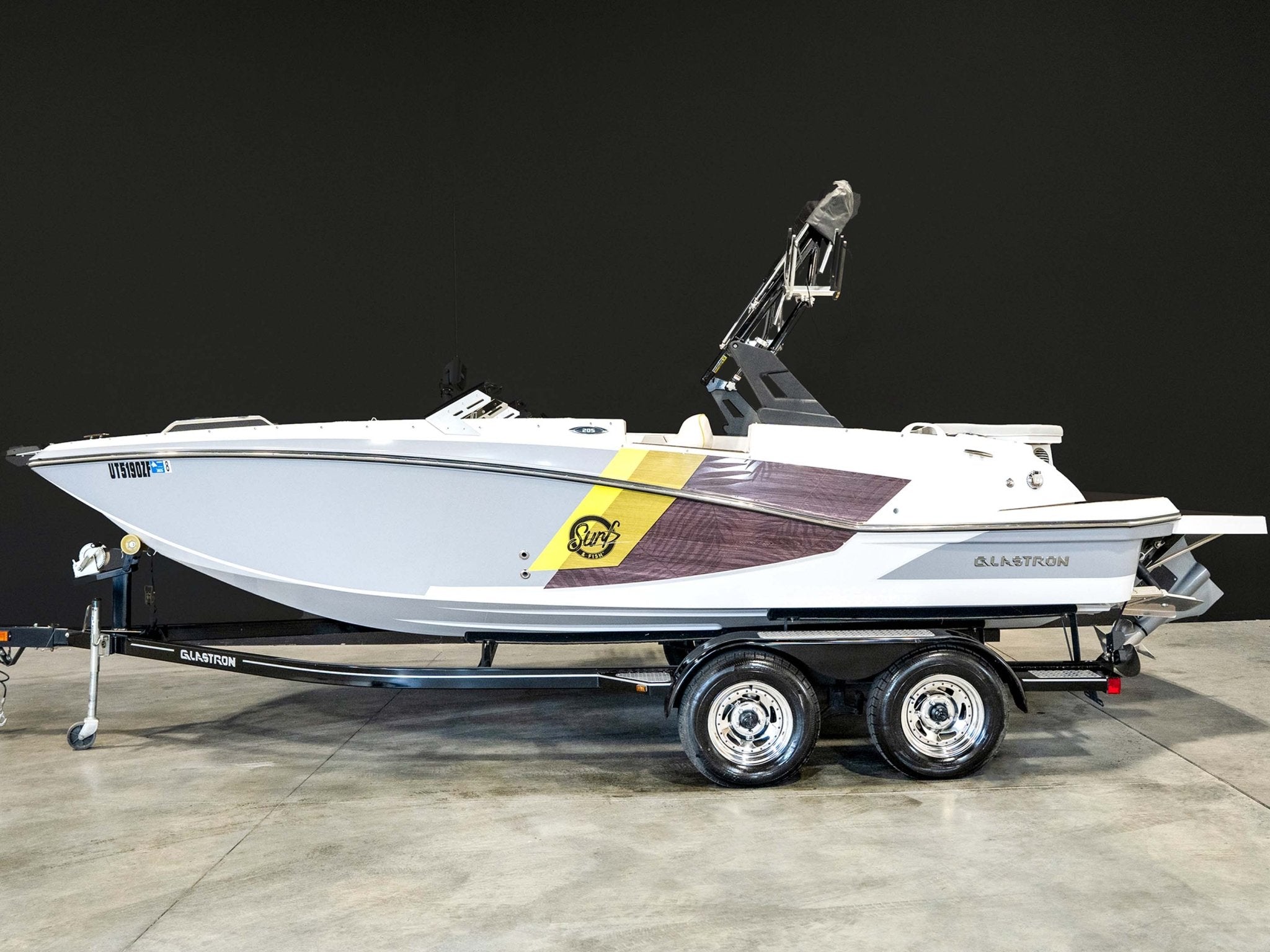 2019 Glastron GTDW 205 - BoardCo Boats