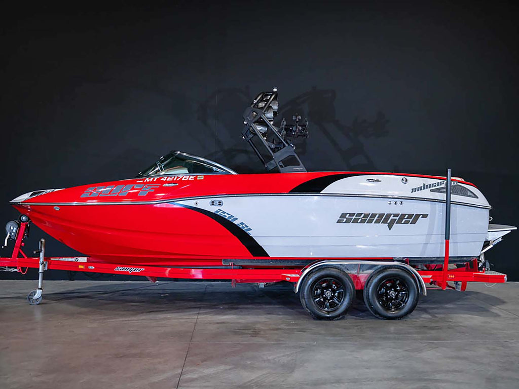 2021 Sanger 231 SL Red / Grey / Black - BoardCo Boats