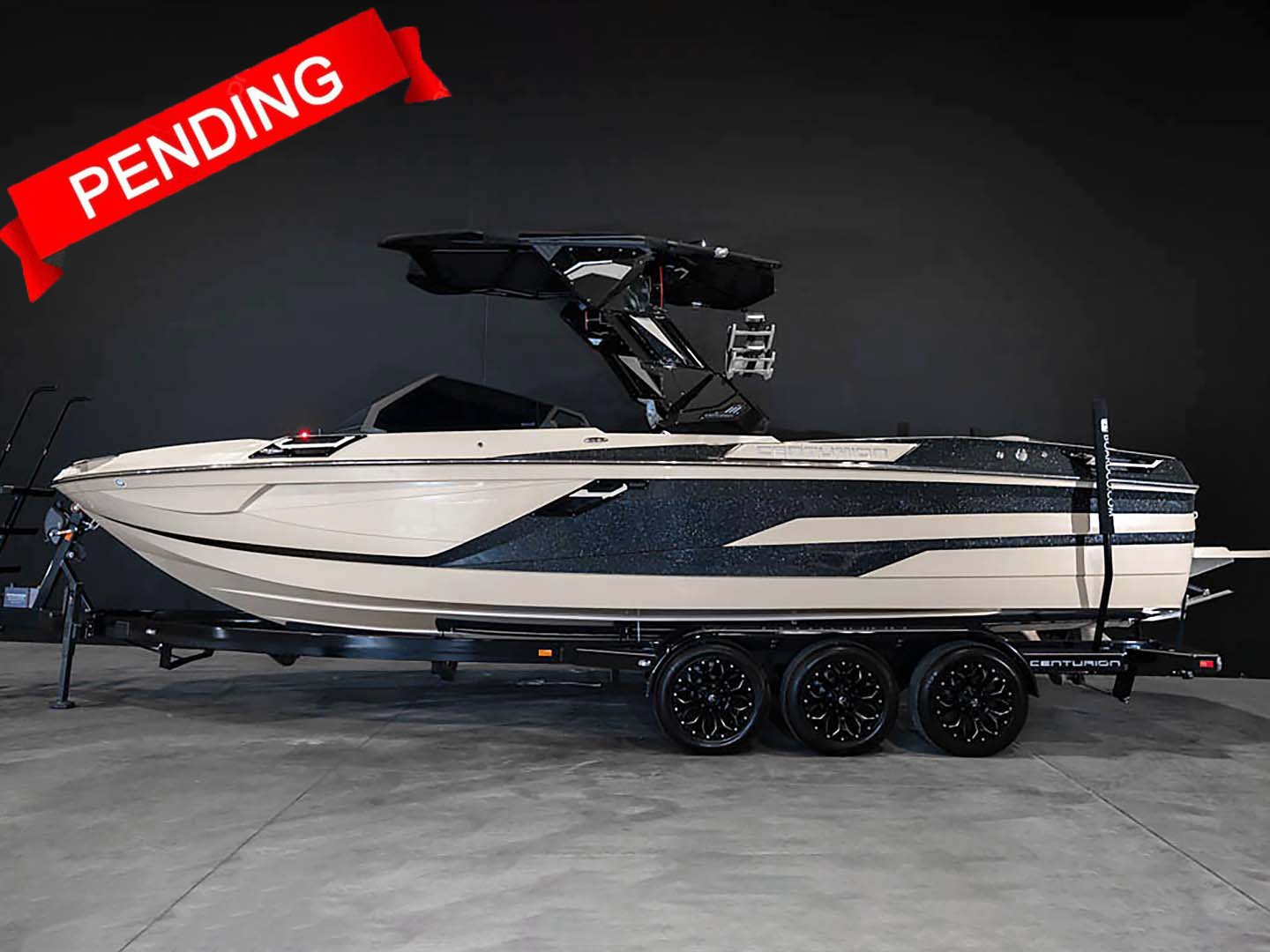 2024 Centurion Ri265 - Tan / Onyx Black Flake - BoardCo Boats