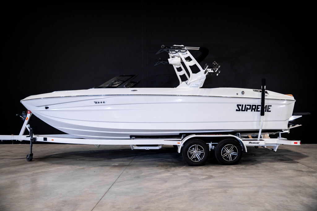 2024 Supreme S240 - All White - BoardCo Boats