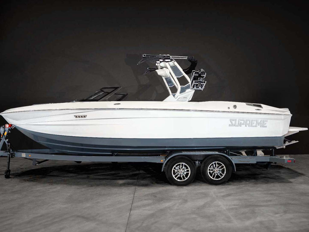 2024 Supreme S240 Charcoal / White - BoardCo Boats