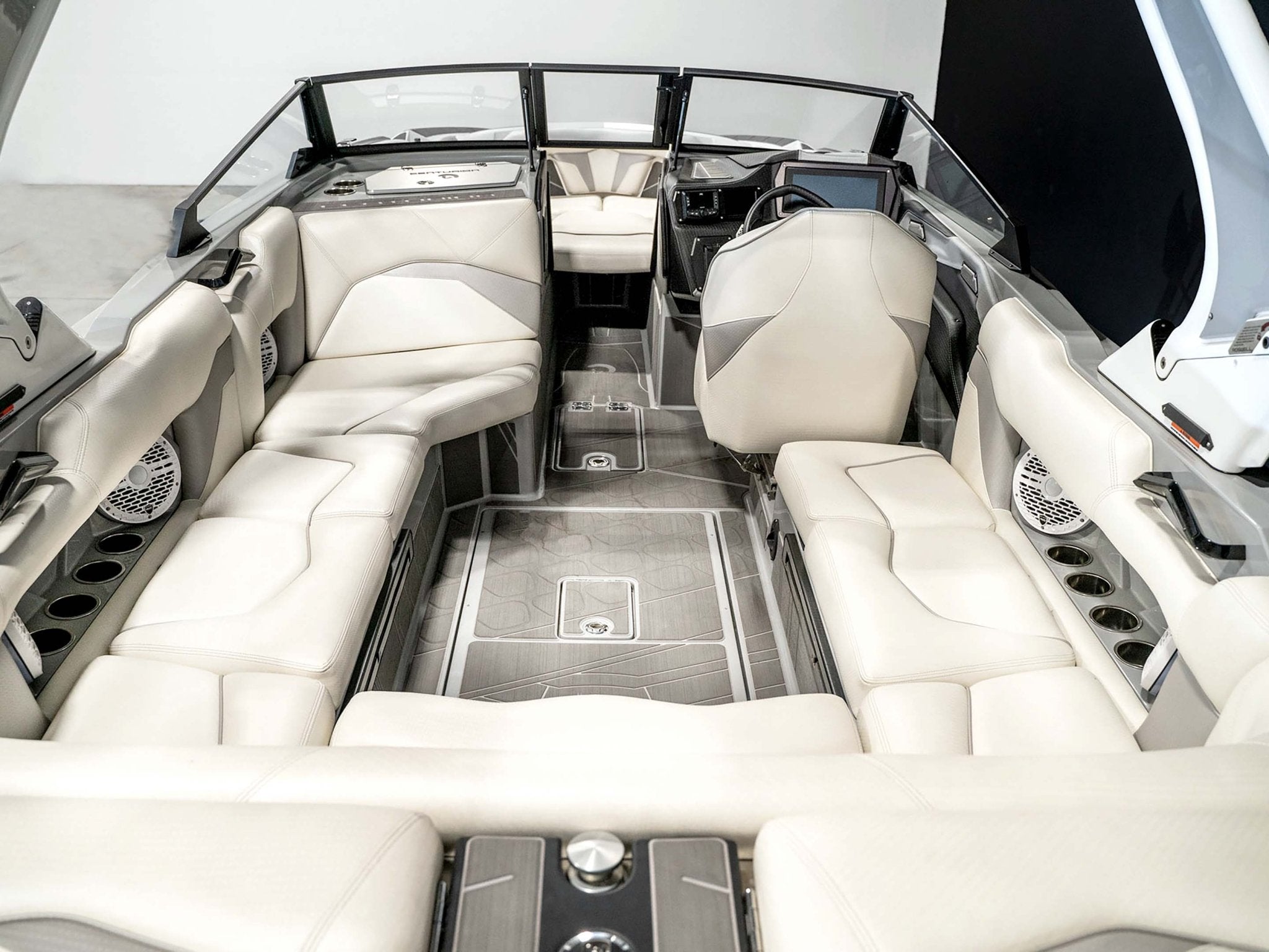 2025 Centurion Fe23 - White Frost / Stone Gray - BoardCo Boats