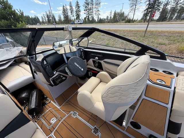 2025 Centurion Ri245 - Stone Grey / Tan - BoardCo Boats