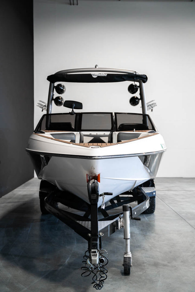 2016 Malibu 23 LSV - BoardCo Boats