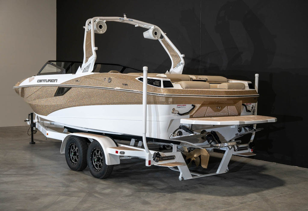 2023 Centurion Fi23 Champagne Flake / White - BoardCo Boats