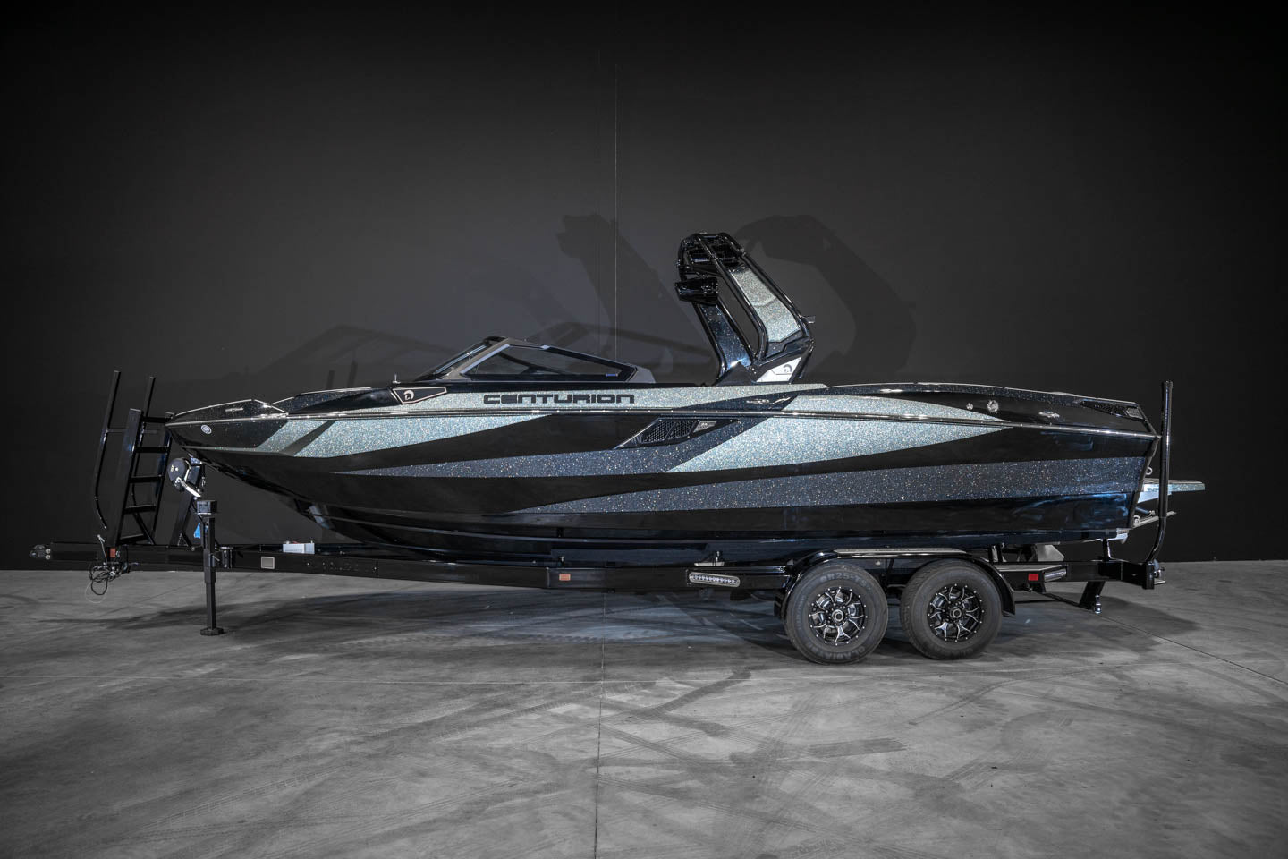 2023 Centurion Fi25 Olive Flake / Black Flake / Black - BoardCo Boats