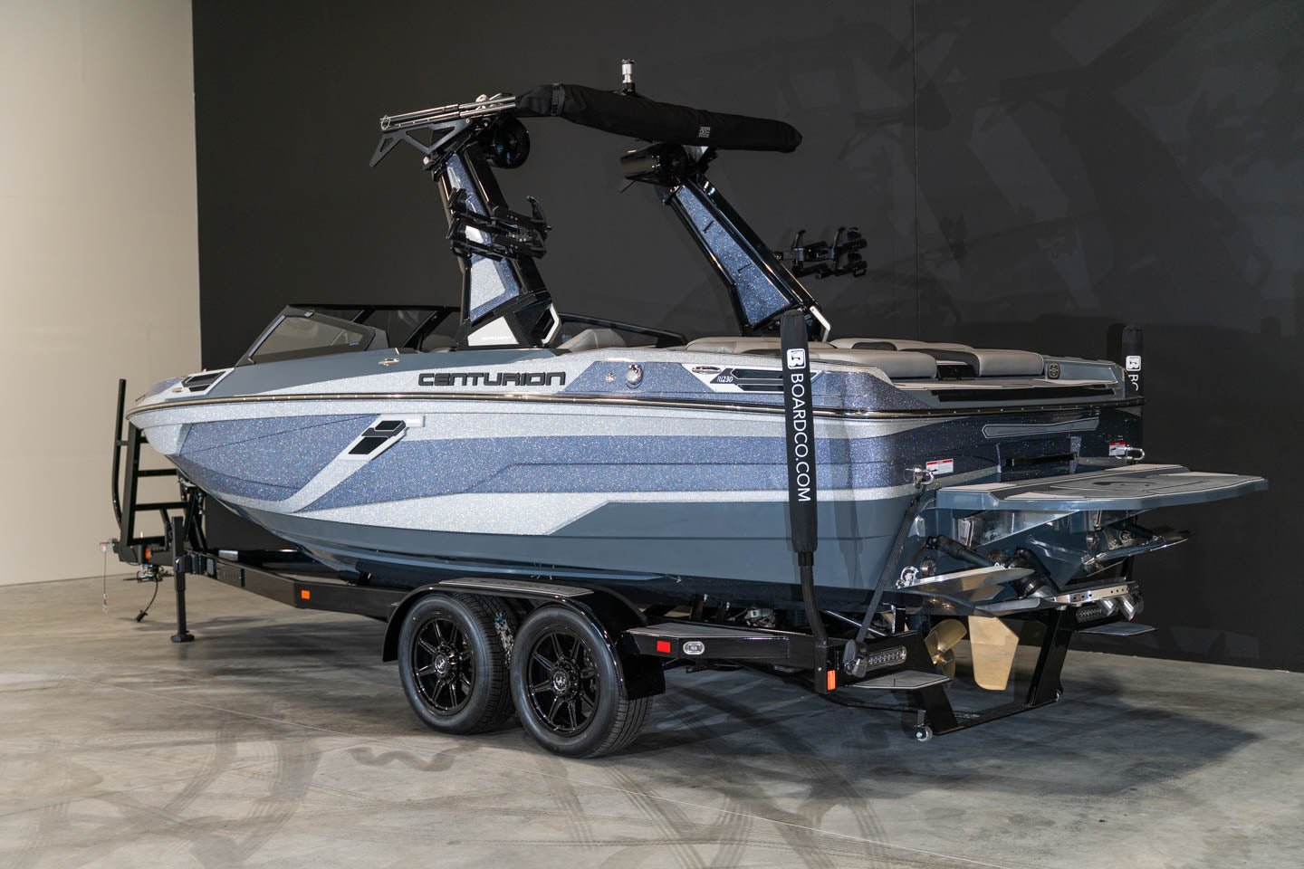 2023 Centurion Ri230 Gunmetal Flake / Silver Flake / Charcoal - BoardCo Boats