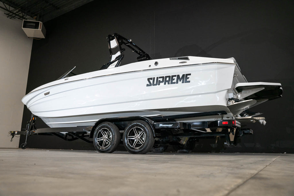 2023 Supreme S240 All White With Price - BoardCo Boats