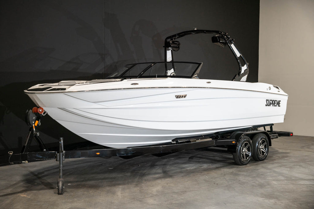 2023 Supreme S240 All White With Price - BoardCo Boats
