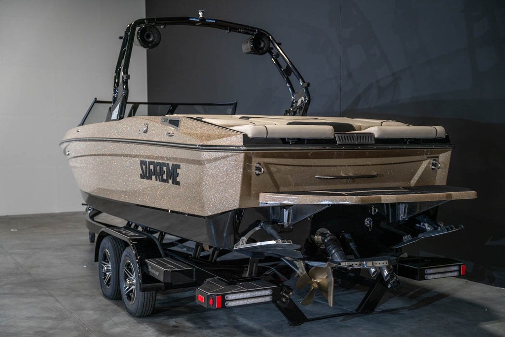 2023 Supreme S240 Champagne Flake / Black - BoardCo Boats