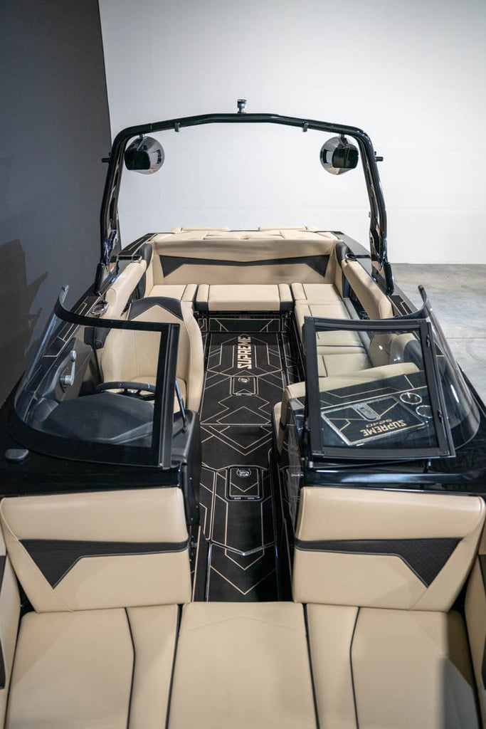 2023 Supreme S240 Champagne Flake / Black - BoardCo Boats