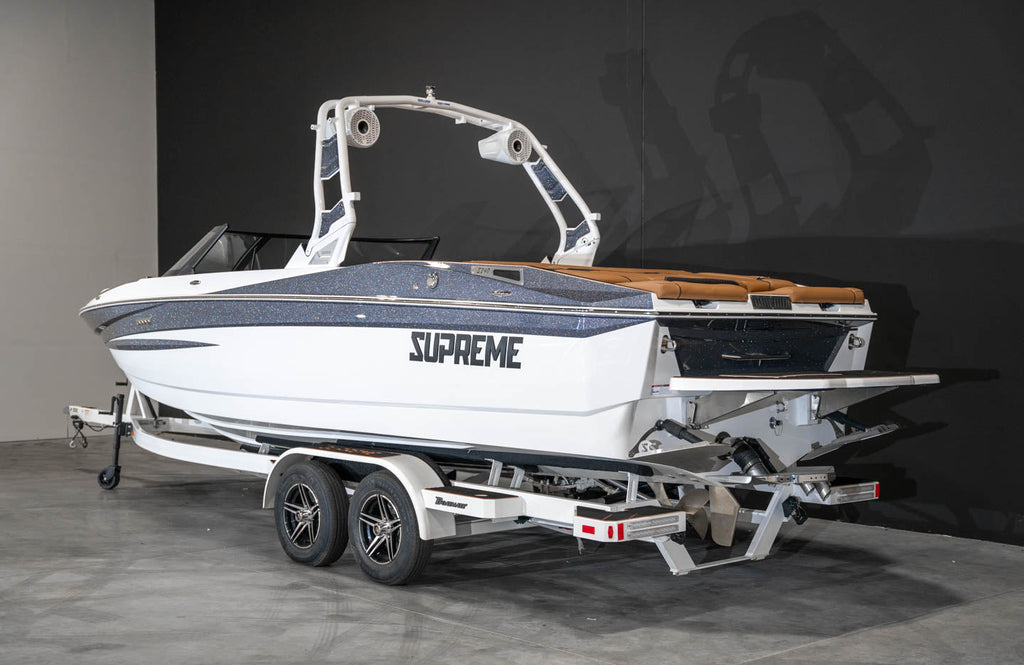 2023 Supreme S240 Gunmetal Flake / White - BoardCo Boats